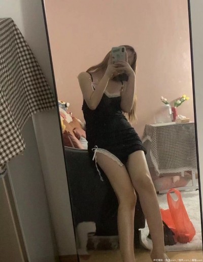 皮肤好的嫩妹